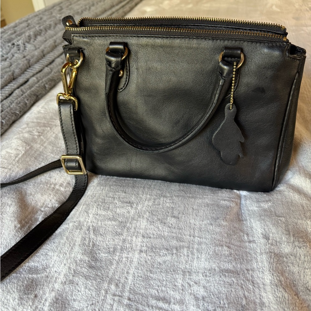 Roots Black Leather Crossbody Bag
